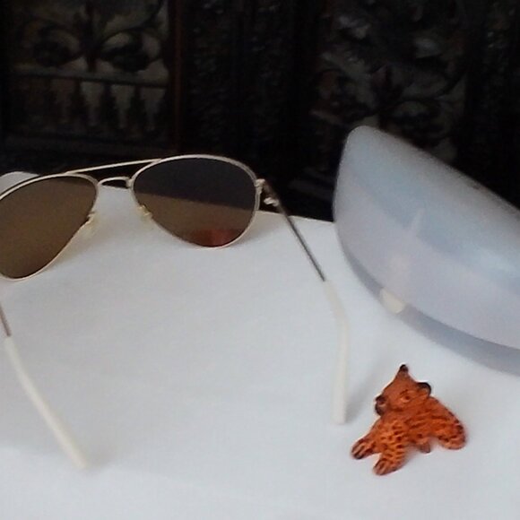 Womens Tommy Hilfiger Sunglasses - Picture 3 of 6